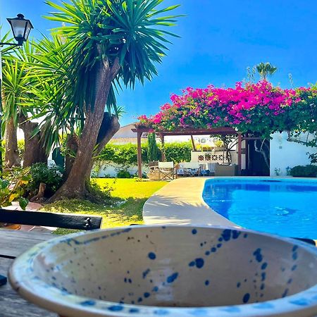Villa Alfredo - Private Pool Next To The Beach Estepona Exteriör bild
