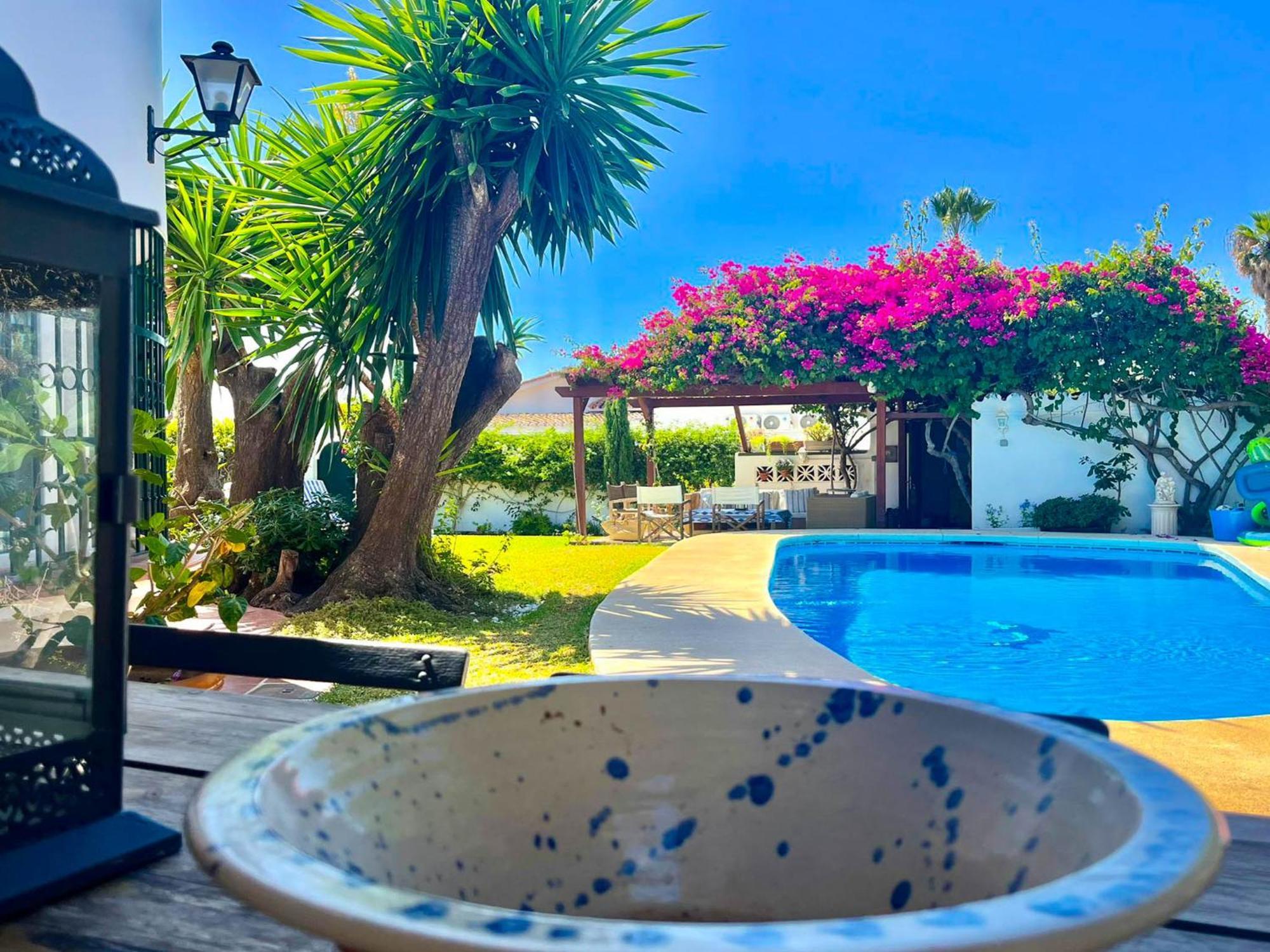 Villa Alfredo - Private Pool Next To The Beach Estepona Exteriör bild