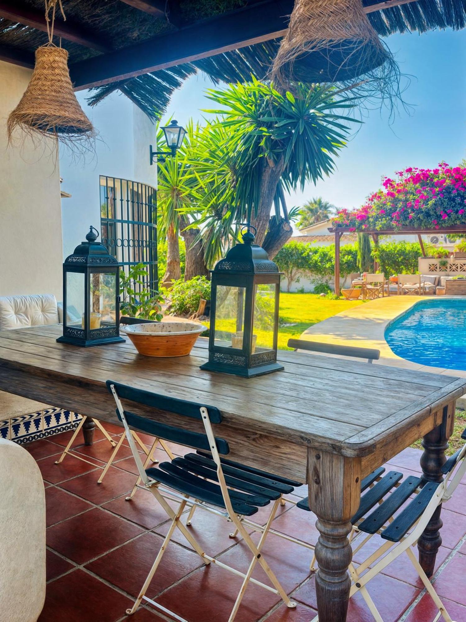 Villa Alfredo - Private Pool Next To The Beach Estepona Exteriör bild